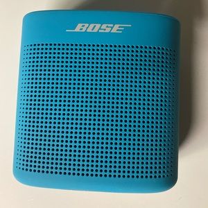 Bose color 2 Bluetooth speaker